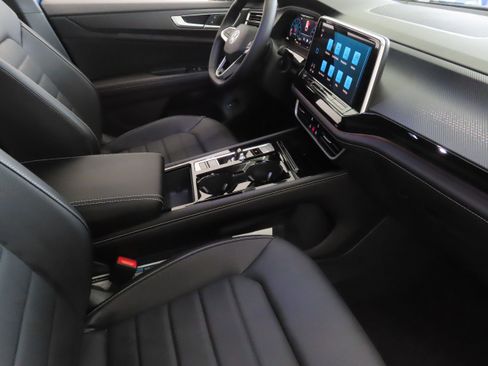 New 2026 Volkswagen Atlas Cross Sport SEL R-Line AWD/4WD image 27