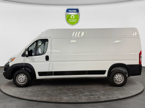 Used 2023 RAM ProMaster 2500 w/ Interior LED Lighting Group FWD image 2