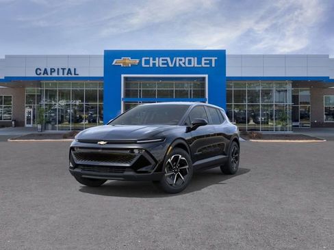 New 2026 Chevrolet Equinox EV LT image 8