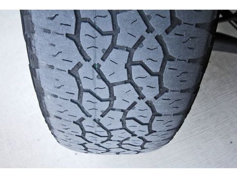 Used 2022 Chevrolet Silverado 1500 LT image 30