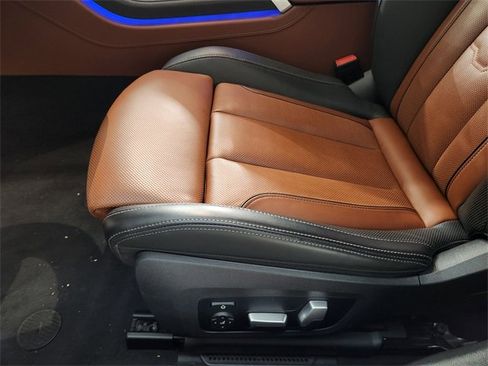 Used 2025 BMW 840i w/ M Sport Professional Package image 24