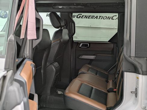 Used 2023 Ford Bronco Outer Banks image 21