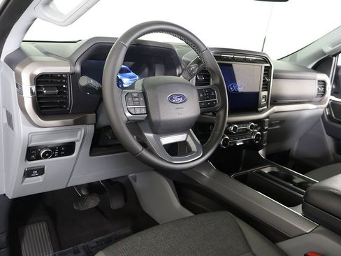 Used 2024 Ford F150 XLT w/ Mobile Office Package image 27