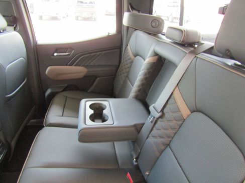 New 2026 GMC Canyon Denali AWD/4WD image 38