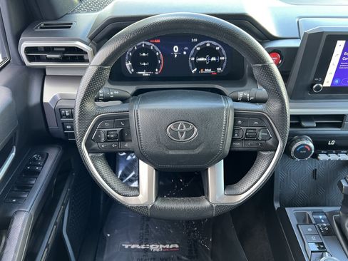 Used 2024 Toyota Tacoma TRD Off-Road AWD/4WD image 22