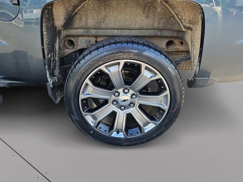 Used 2018 Chevrolet Silverado 1500 High Country AWD/4WD image 14
