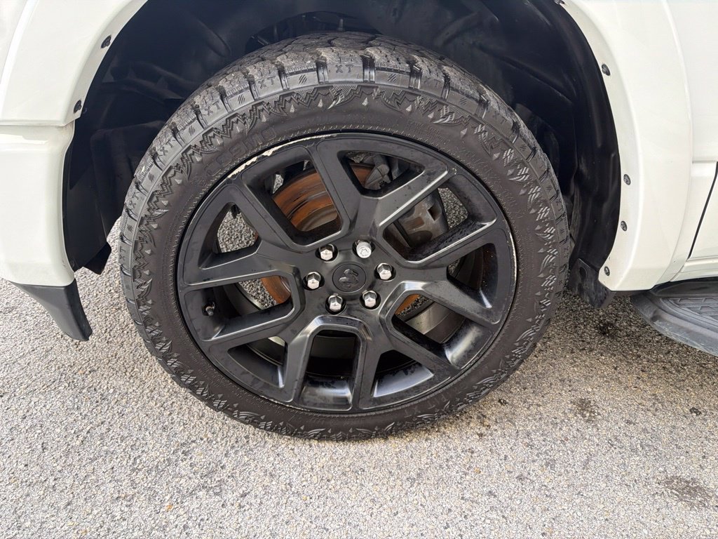 Used 2021 RAM 1500 Laramie RWD image 15