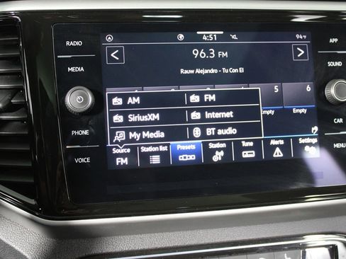 Used 2023 Volkswagen Atlas SE w/ Panoramic Sunroof Package image 23