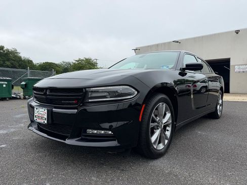 Used 2020 Dodge Charger SXT w/ Plus Group AWD/4WD image 1