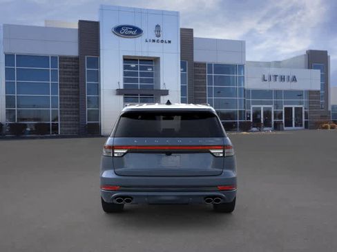 New 2026 Lincoln Aviator Reserve image 5