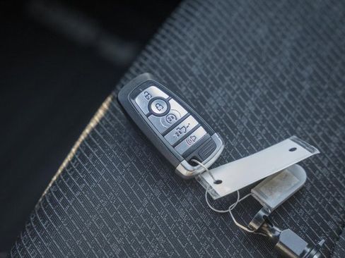 Used 2022 Ford F150 XLT w/ Equipment Group 302A High image 45