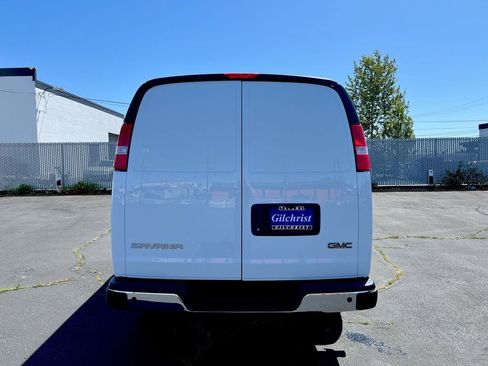 New 2026 GMC Savana 2500 RWD image 16