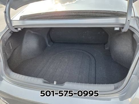 Used 2023 Hyundai Elantra Blue FWD image 15