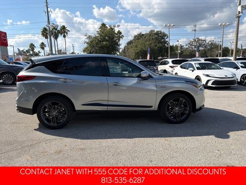 Used 2023 Acura RDX A-Spec image 3