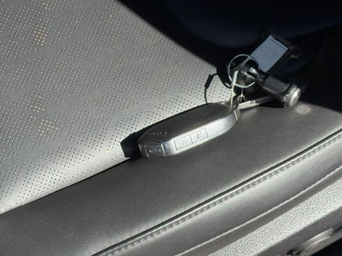 Used 2026 Kia Carnival FWD image 22