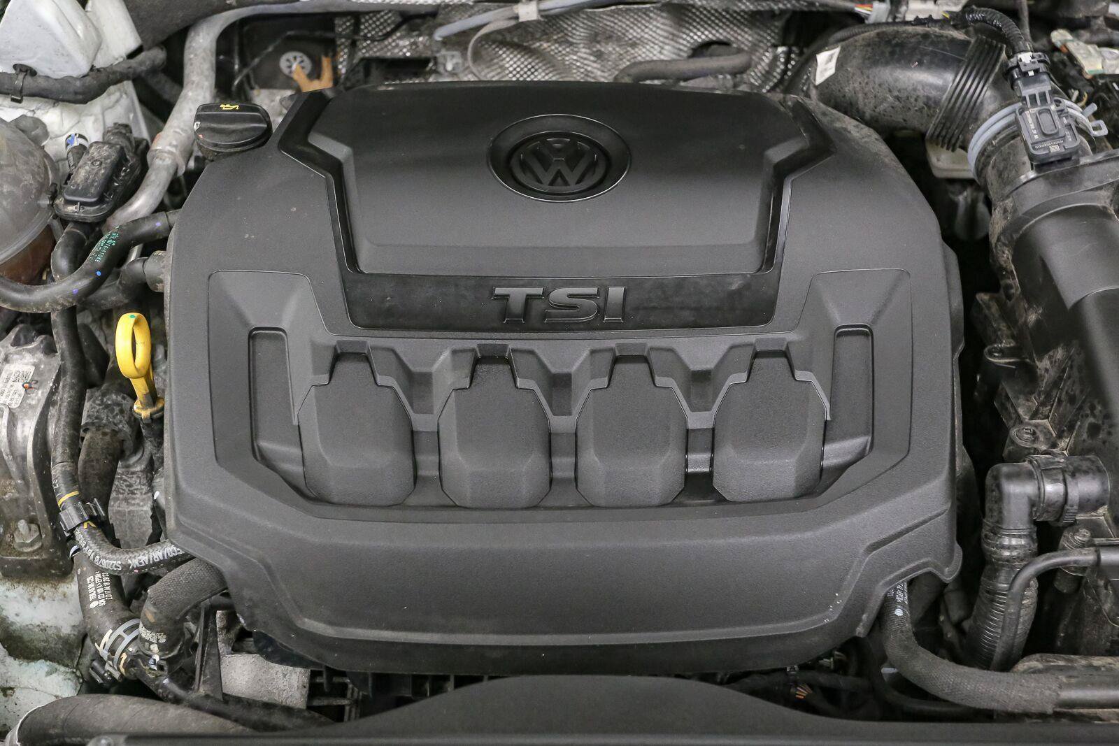 Certified 2024 Volkswagen Tiguan S AWD/4WD image 16