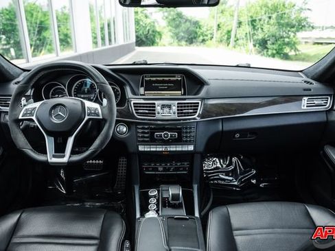 Used 2015 Mercedes-Benz E 63 AMG S-Model image 6