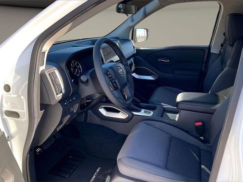 New 2026 Nissan Frontier SV w/ SV Convenience Package image 7