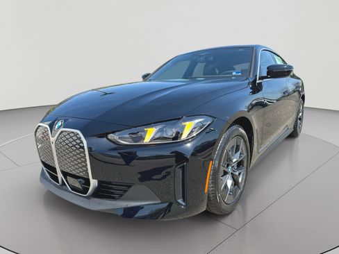 New 2026 BMW i4 xDrive40i w/ Premium Package AWD/4WD image 5