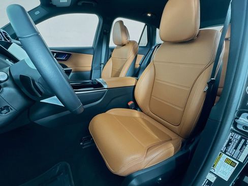 Used 2026 Mercedes-Benz GLC 300 GLC 300 image 16