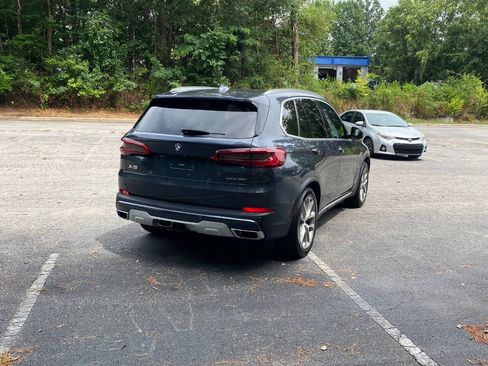 Used 2019 BMW X5 xDrive40i w/ Premium Package 2 AWD/4WD image 5