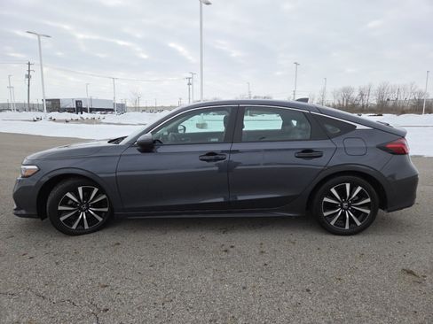 Used 2023 Honda Civic EX-L image 16