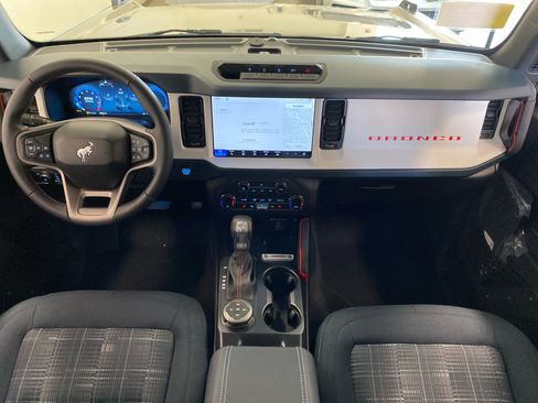 New 2026 Ford Bronco Heritage Edition image 17