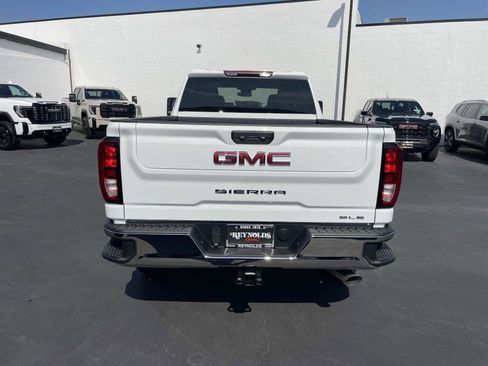 New 2026 GMC Sierra 2500 SLE w/ SLE Value Package; AWD/4WD image 5