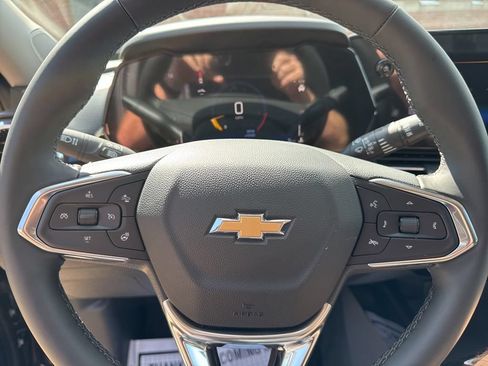 New 2026 Chevrolet Trax LT w/ Driver Confidence Package FWD image 16