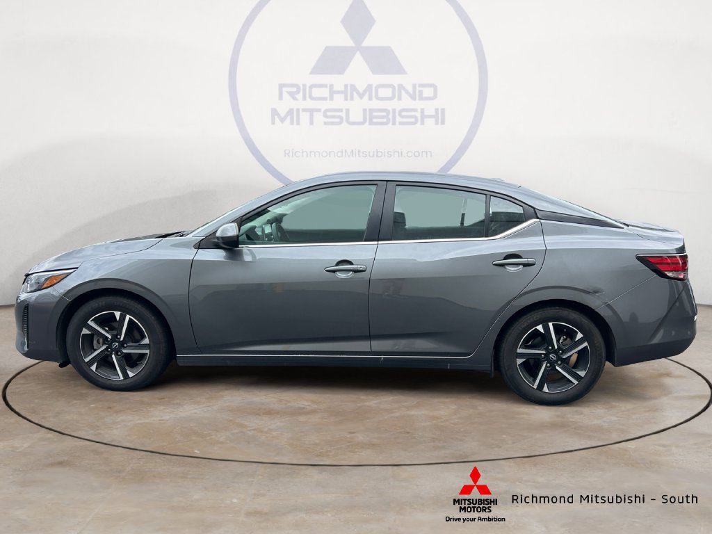 Used 2025 Nissan Sentra SV FWD image 6