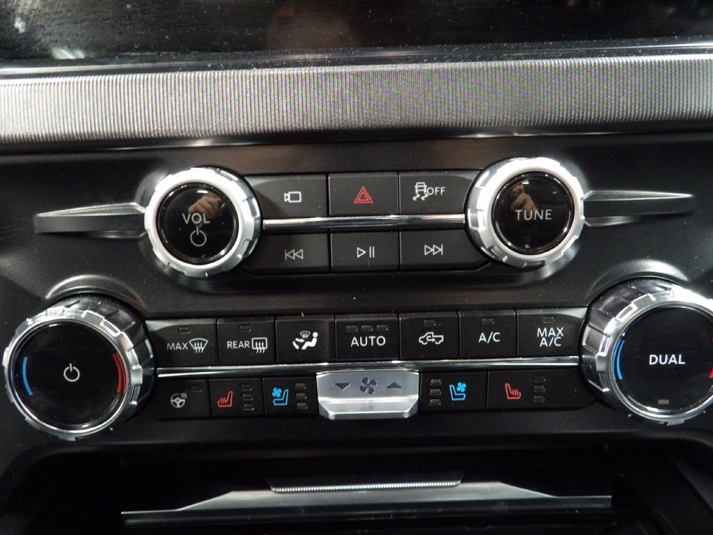 Used 2026 Ford F250 Platinum AWD/4WD image 56