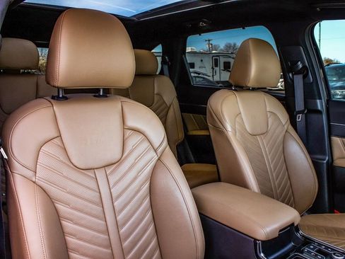 Used 2024 Kia Sorento SX Prestige w/ Olive Brown Leather Package image 43