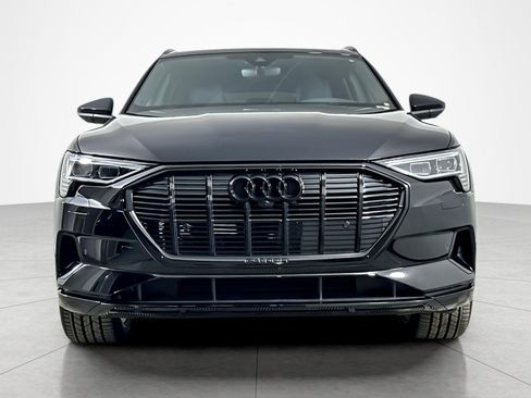Used 2023 Audi e-tron Premium w/ Convenience Plus Package image 8