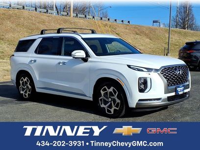 Used 2022 Hyundai Palisade Calligraphy w/ Winter Package