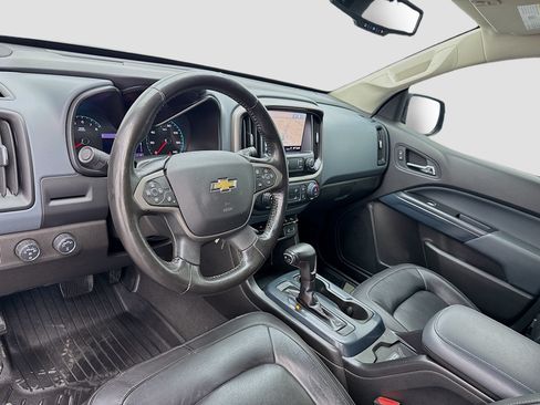 Used 2021 Chevrolet Colorado Z71 w/ Z71 Midnight Edition AWD/4WD image 7