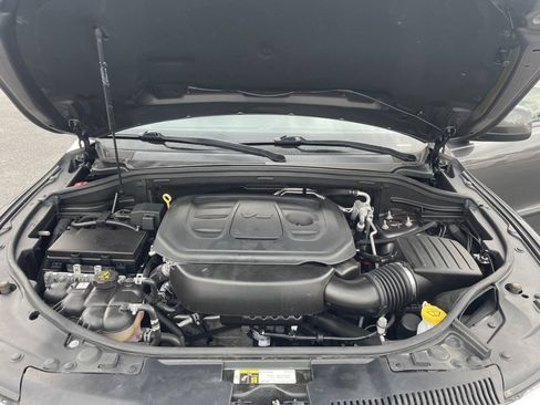 Used 2020 Dodge Durango SXT AWD/4WD image 24