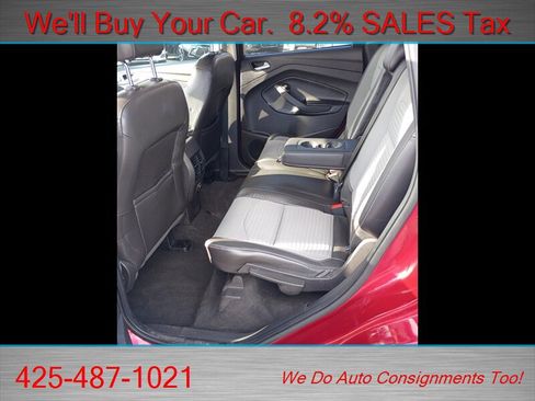 Used 2017 Ford Escape SE w/ SE Sport Appearance Package image 11