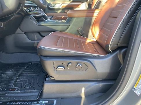 Used 2026 GMC Sierra 2500 Denali Ultimate w/ Max Trailering Package image 21