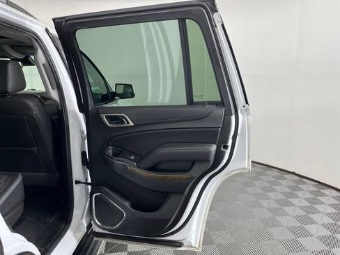 Used 2020 GMC Yukon Denali w/ Open Road Package AWD/4WD image 39