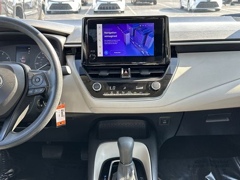 Certified 2024 Toyota Corolla LE image 29