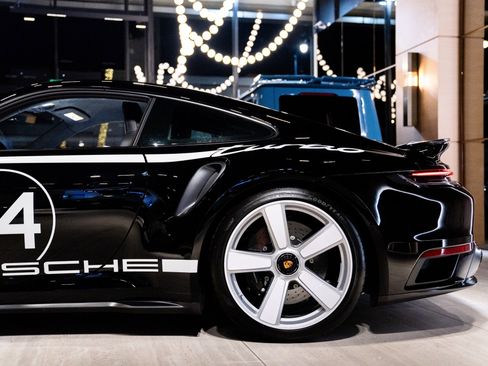 Used 2025 Porsche 911 Turbo S image 11