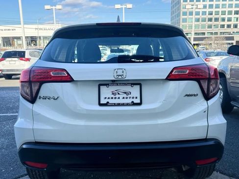 Used 2016 Honda HR-V LX image 5