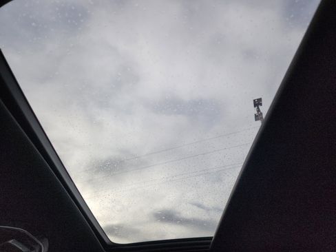 Used 2024 Jeep Grand Cherokee Overland image 27