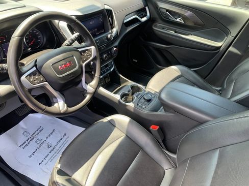 Used 2022 GMC Terrain SLT w/ Infotainment Package II AWD/4WD image 11