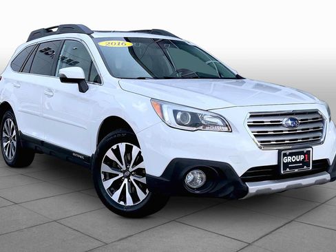 Used 2016 Subaru Outback 2.5i Limited AWD/4WD image 4