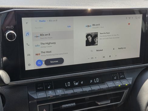 Used 2025 Toyota Camry XSE image 15