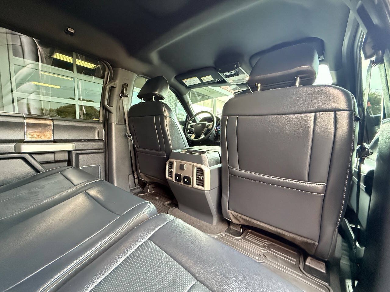 Used 2022 Ford F350 Lariat w/ Lariat Ultimate Package AWD/4WD image 40