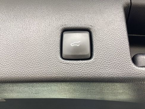 Used 2023 Ford Escape ST-Line w/ Tech Pack #1 AWD/4WD image 15
