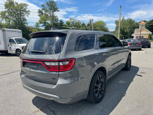 Used 2022 Dodge Durango R/T w/ Blacktop Package AWD/4WD image 5