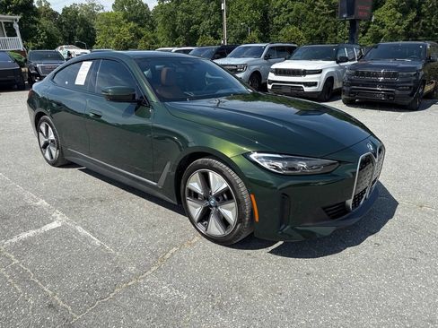 Used 2023 BMW i4 eDrive35 RWD image 7